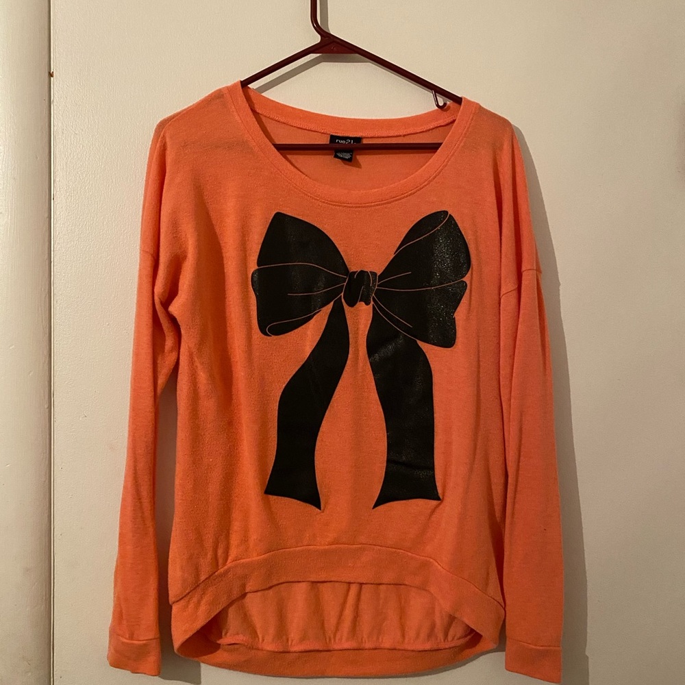 Peace with black bow